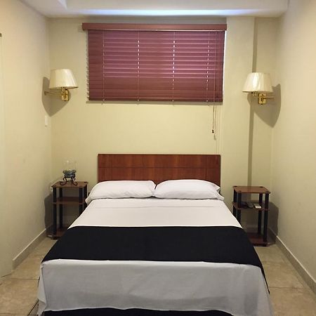 El Patio Suites II Guayaquil Buitenkant foto