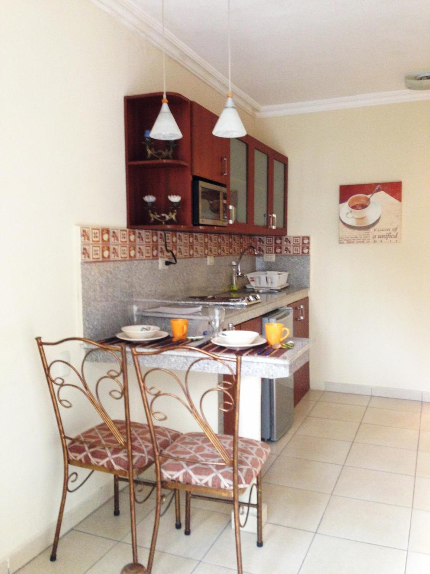 El Patio Suites II Guayaquil Buitenkant foto