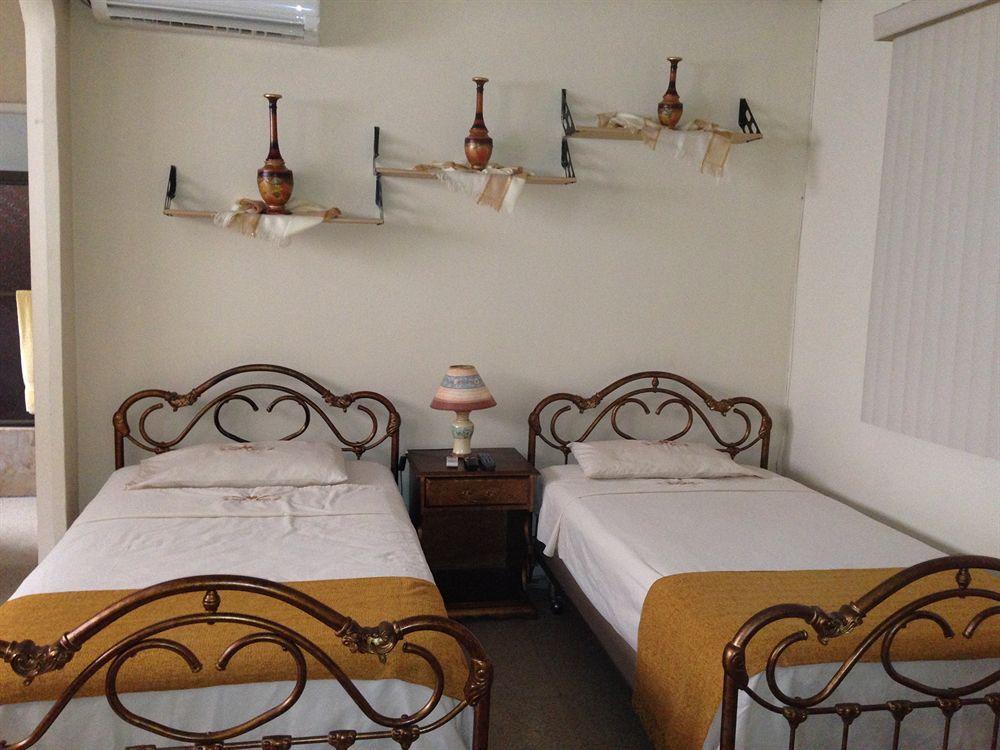 El Patio Suites II Guayaquil Buitenkant foto