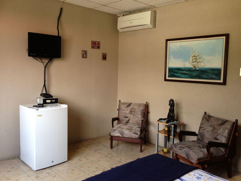 El Patio Suites II Guayaquil Buitenkant foto