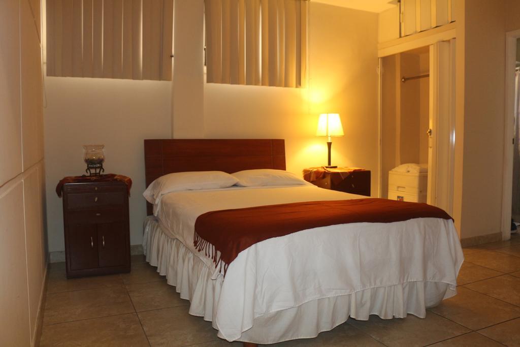 El Patio Suites II Guayaquil Buitenkant foto
