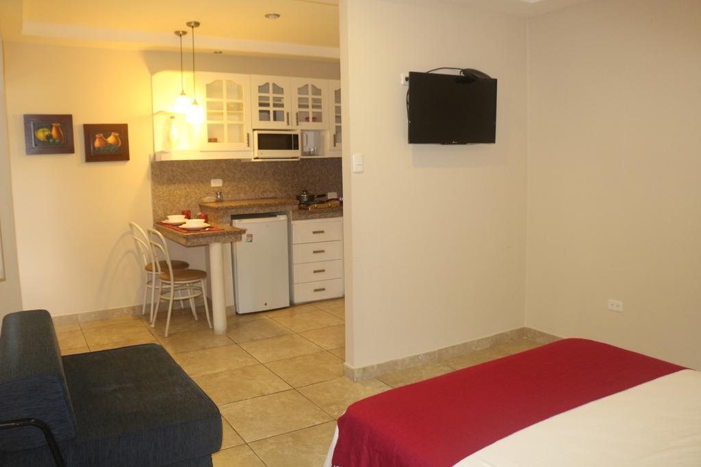 El Patio Suites II Guayaquil Buitenkant foto
