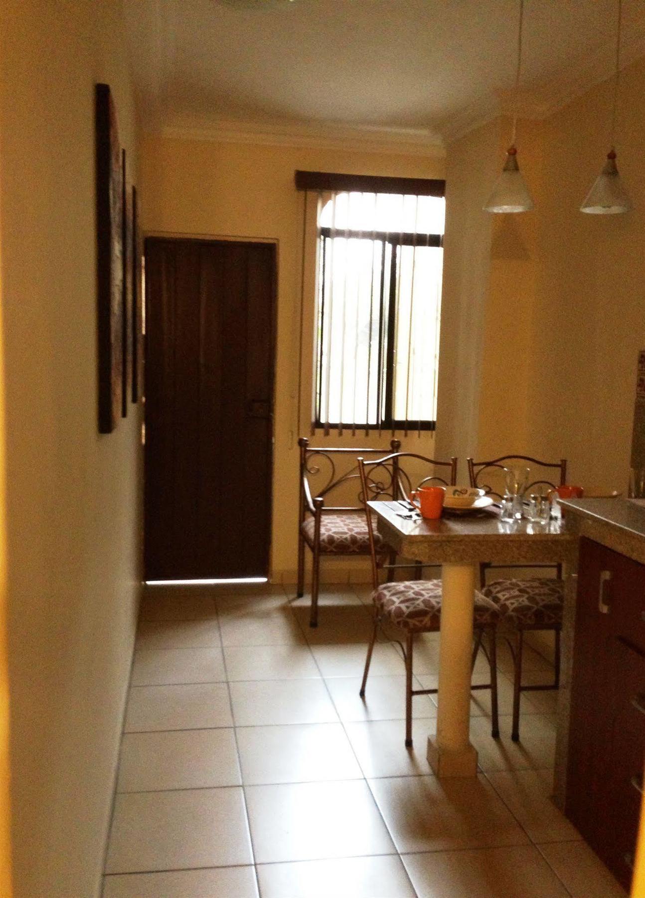 El Patio Suites II Guayaquil Buitenkant foto