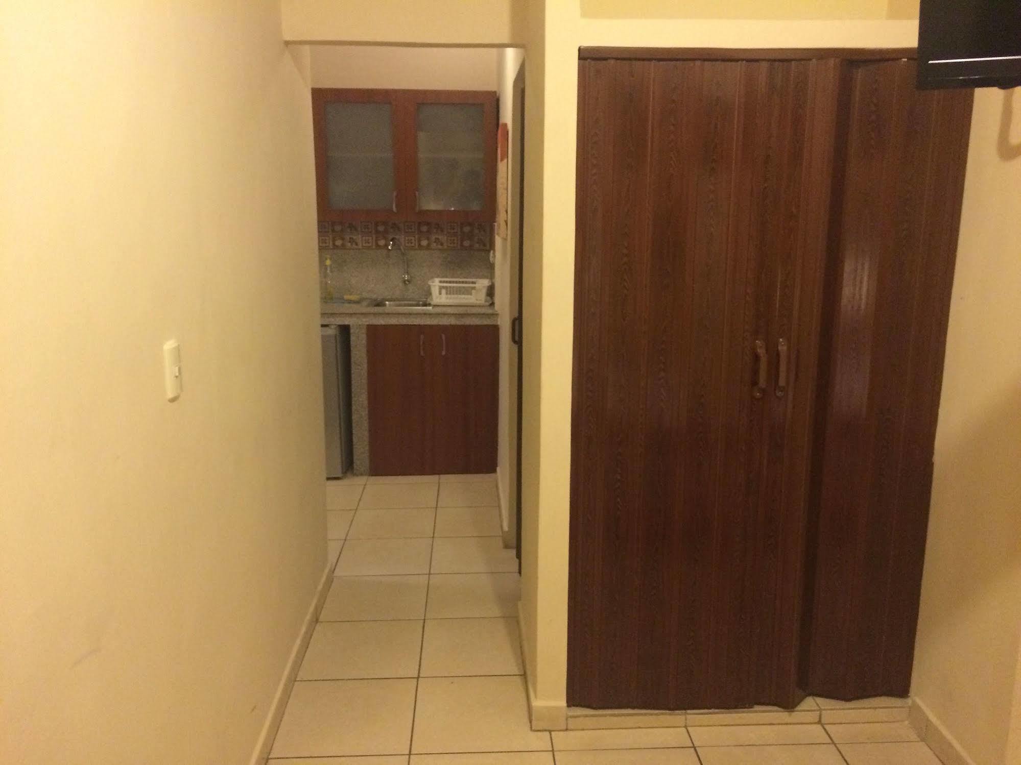 El Patio Suites II Guayaquil Buitenkant foto